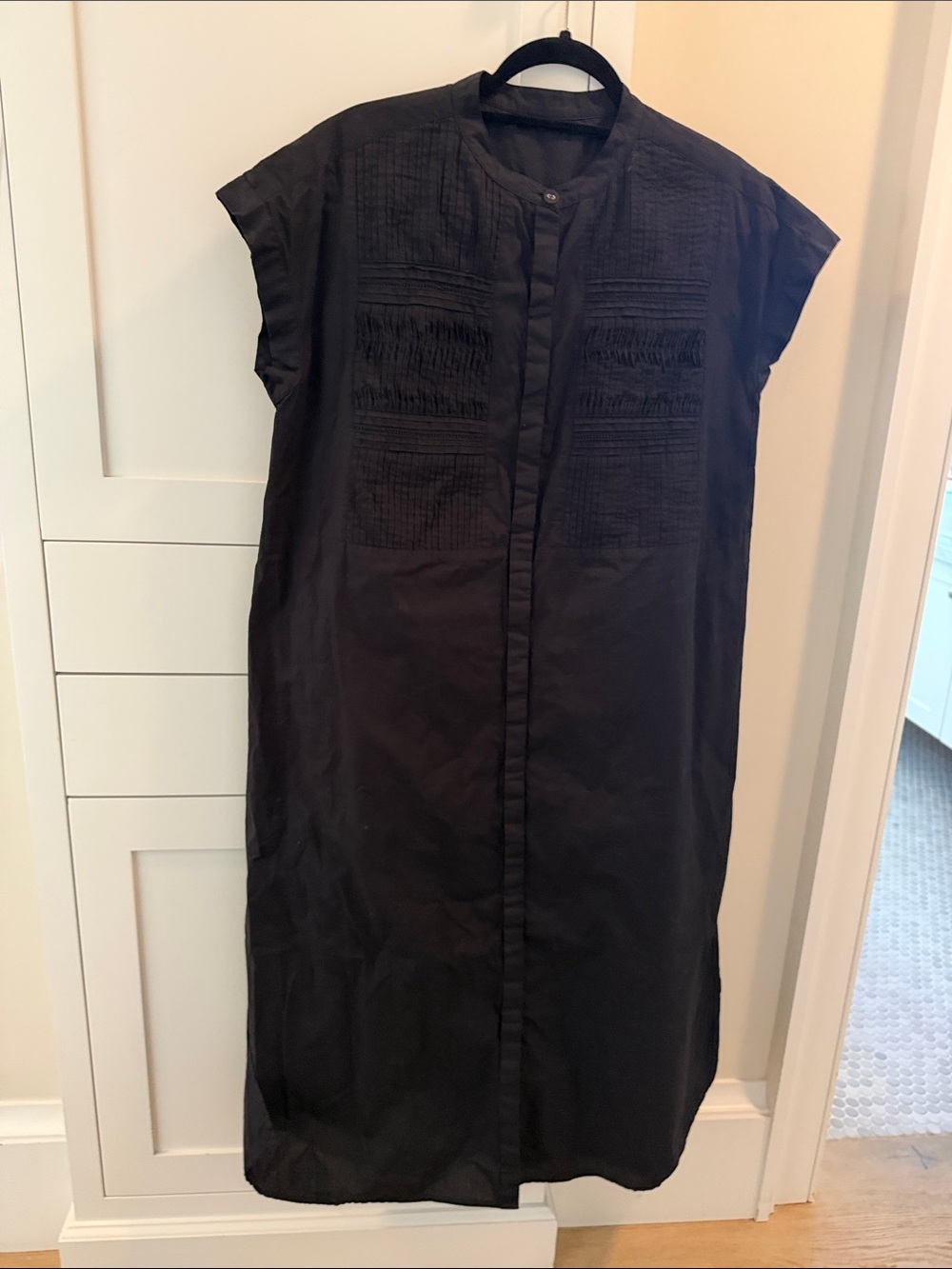 Black Cap-Sleeve Button-Front Midi Dress